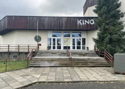 Rekonstrukce schodiště a dlažby